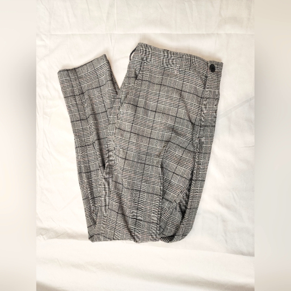 Hollister houndstooth pants